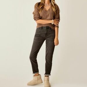 Carve Designs Carson Raw Hem Corduroy Jeans Chocolate | Size 2 EUC